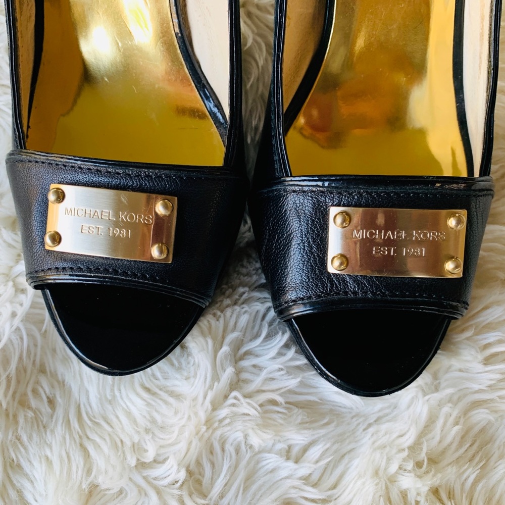 Micheal Kors High Heel